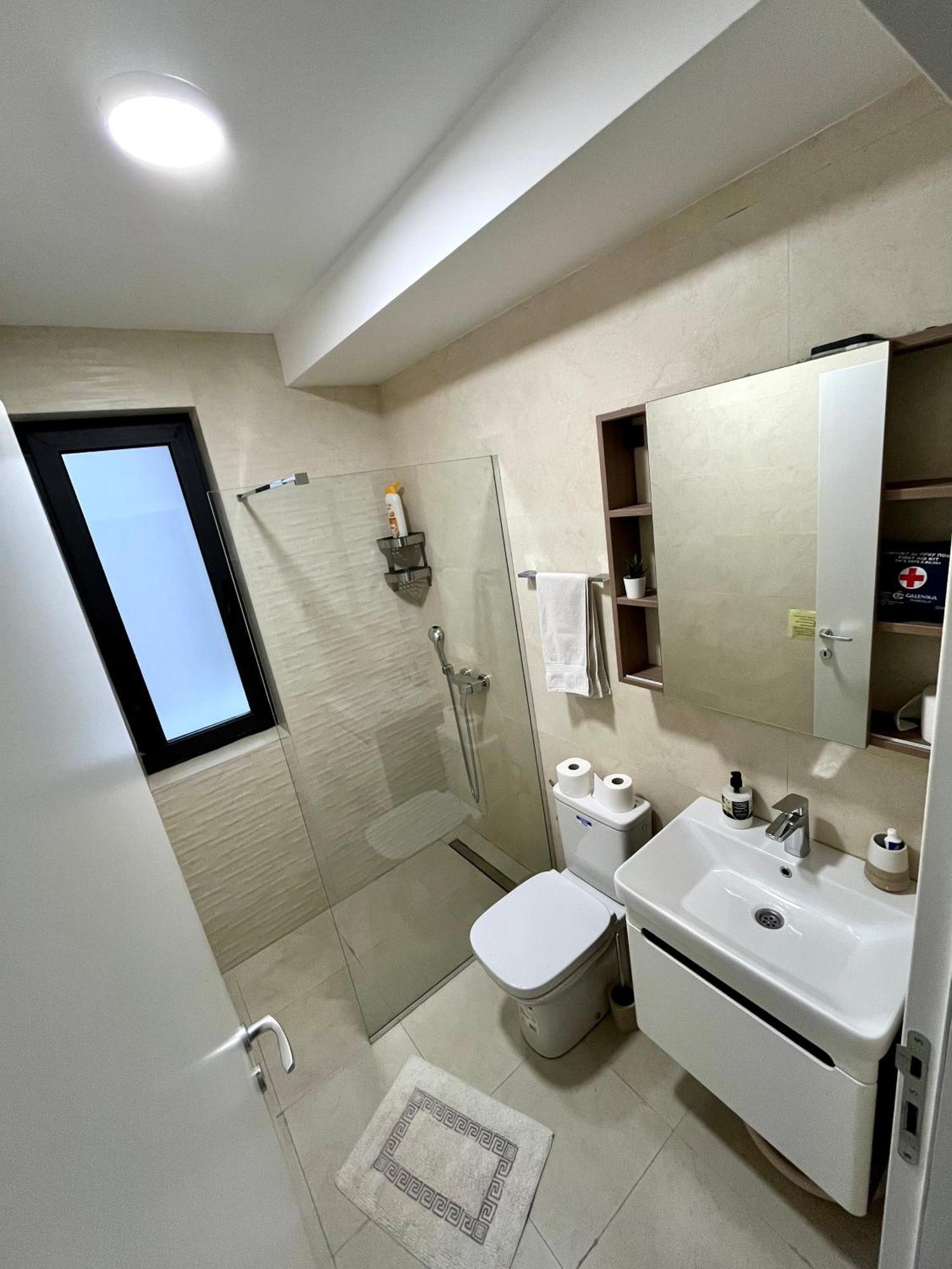Lux 12 Center, Free Parking Διαμέρισμα *