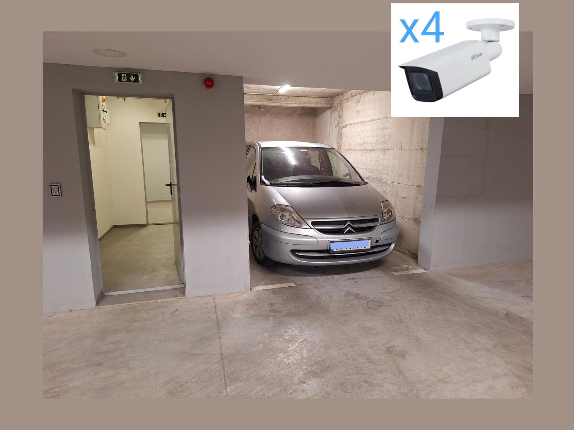 Lux 12 Center, Free Parking *